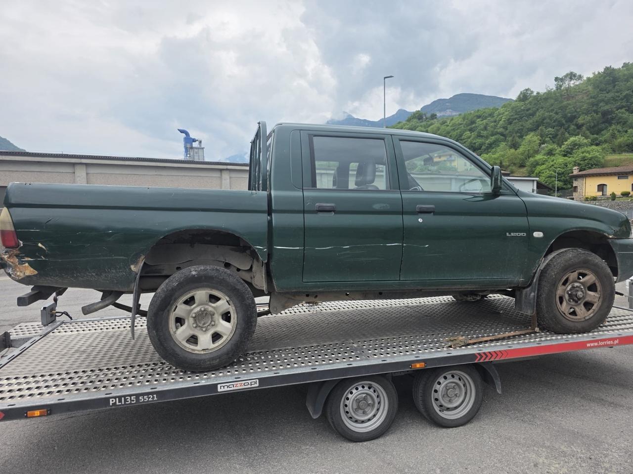 Mitsubishi l 200