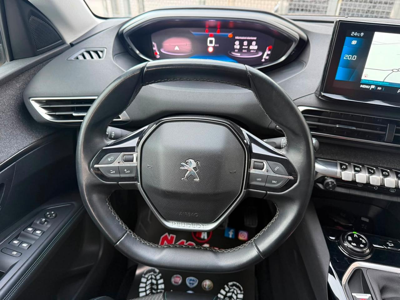 Peugeot 3008 BlueHDi 130 S&S Allure Pack 2022