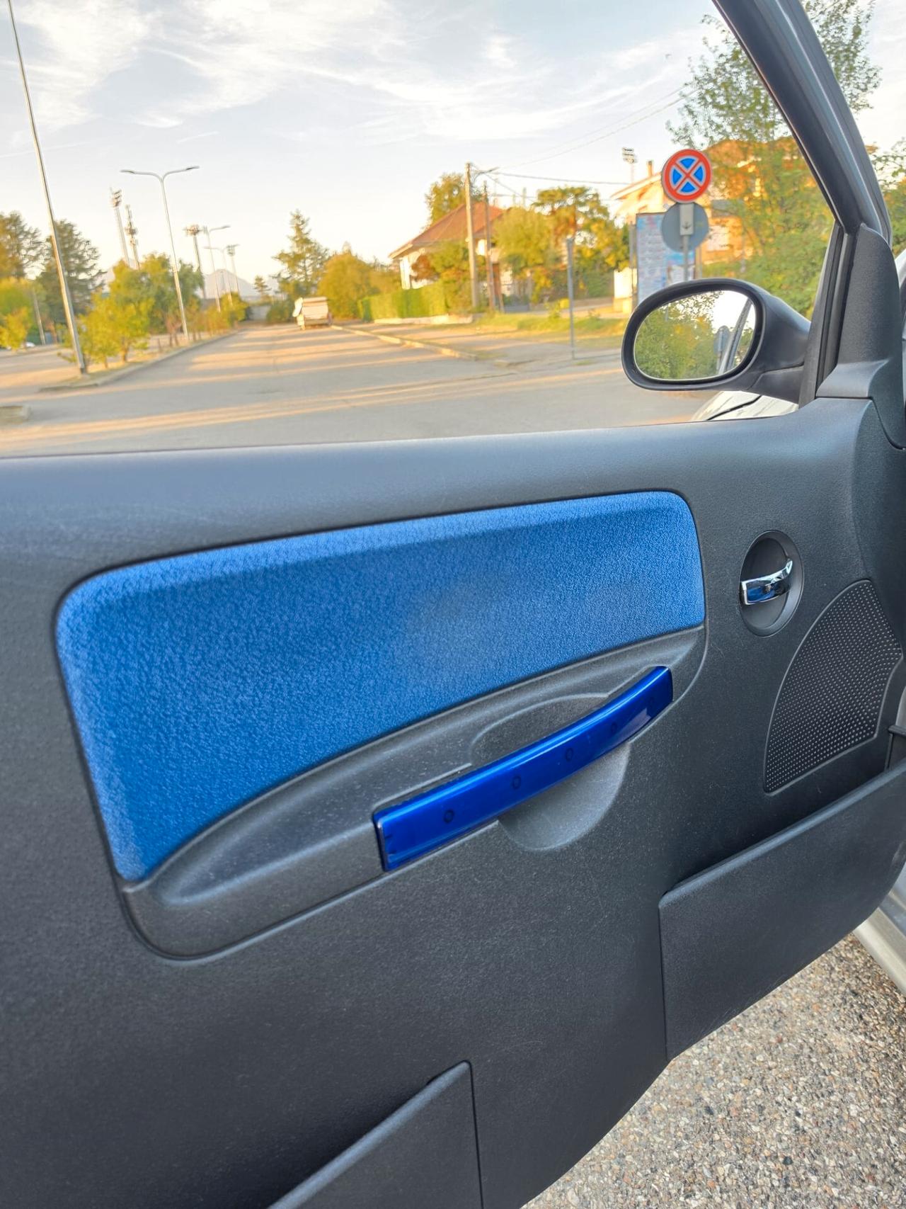 Citroen C2 Exclusive neopatentati