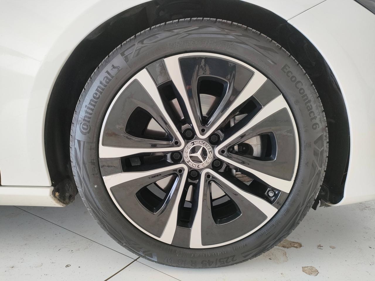 Mercedes-Benz CLA Sh.Brake - X118 2023 - CLA Shooting Brake 200 d Progressive Advanced auto
