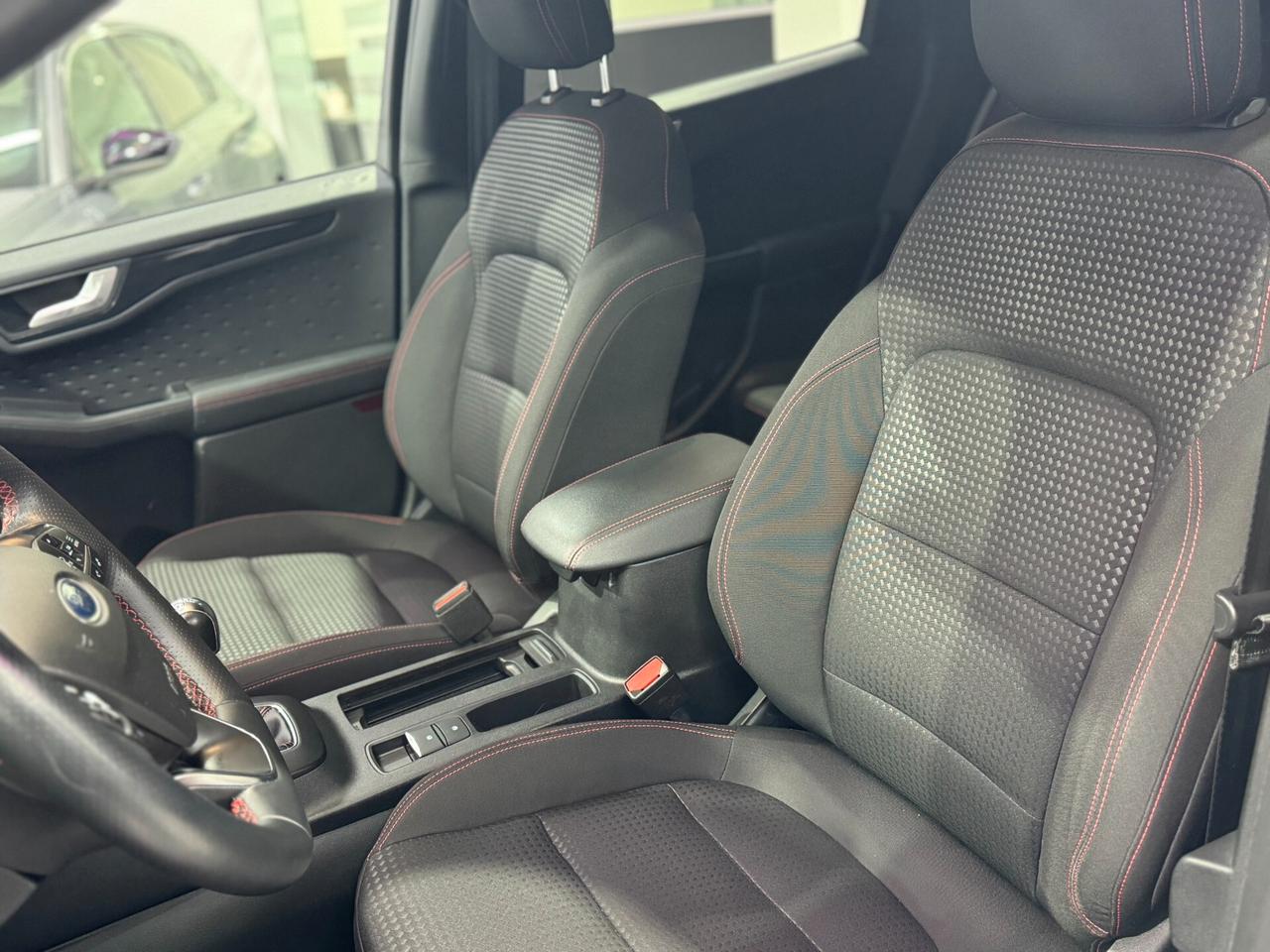 Ford Kuga 2.0 EcoBlue 150 CV aut. AWD ST-Line