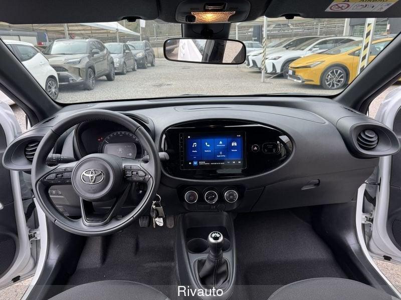 Toyota Aygo X 1.0B (72 CV) Active