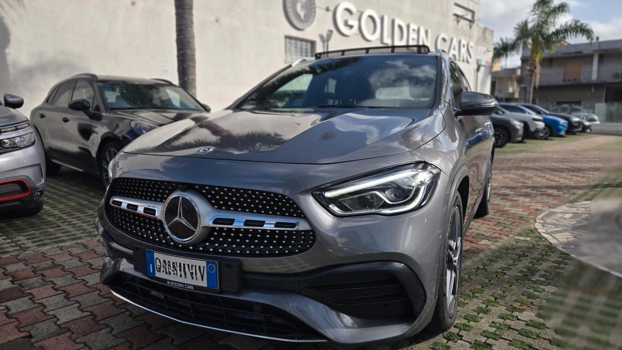 Mercedes-Benz GLA 180 d 1950 115CV Premium AMG auto Tetto Uff Italy Led USB