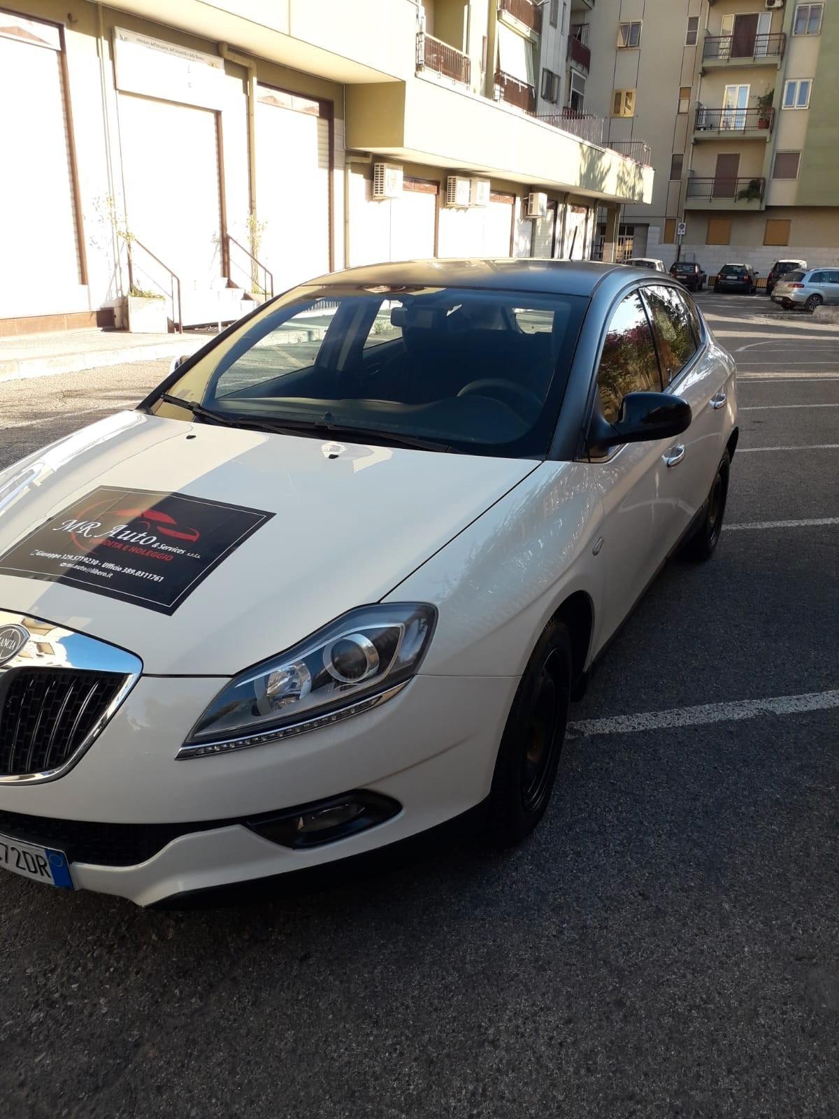 Lancia Delta 1.6 MJT DPF Argento
