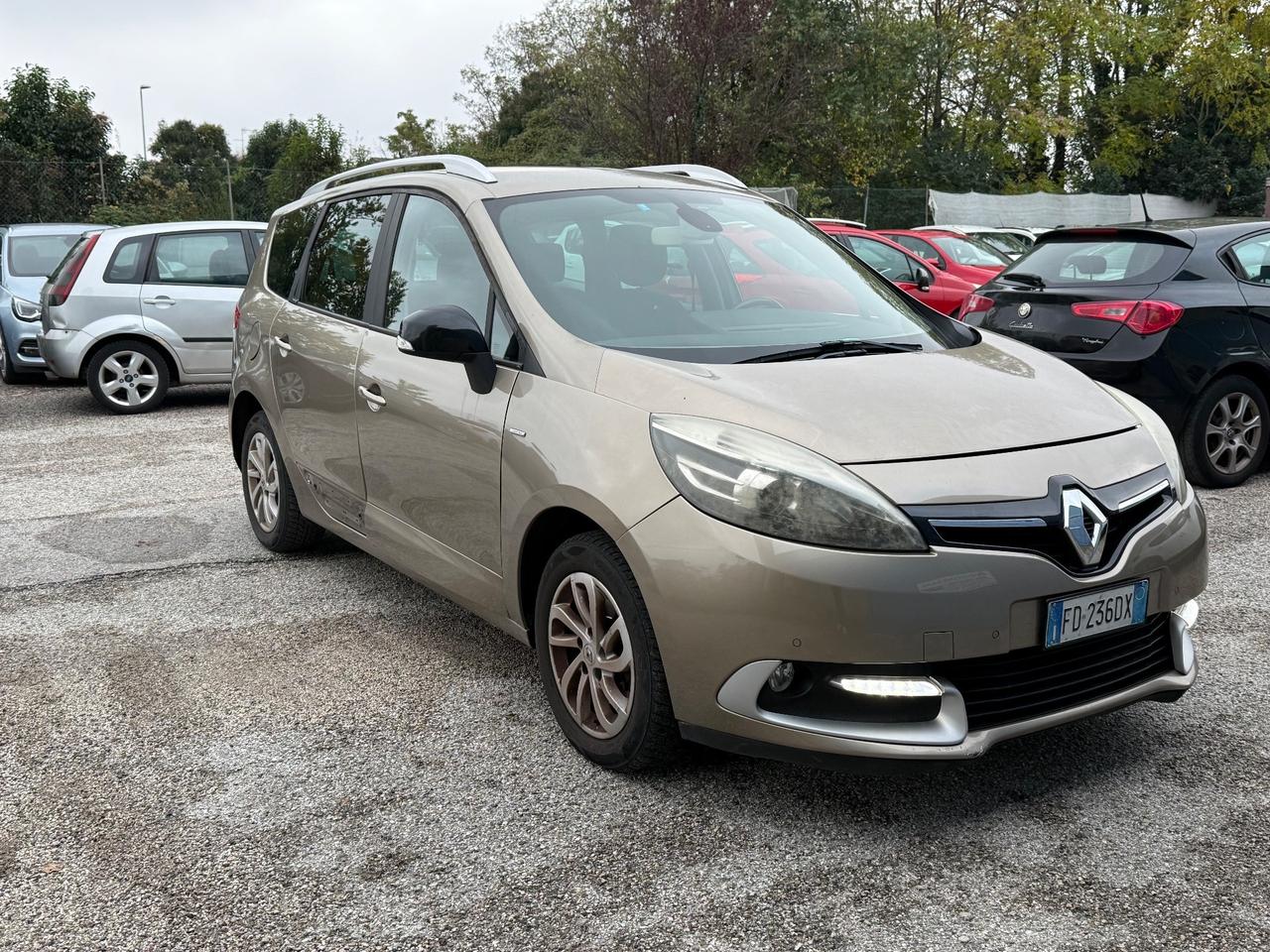 Renault Scenic Scénic XMod dCi 110 CV Start&Stop Energy Limited