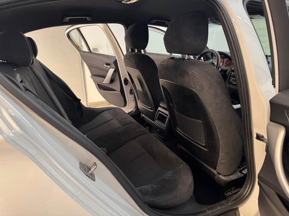 Bmw 118 2.0 Diesel M Sport 150/CV 2015