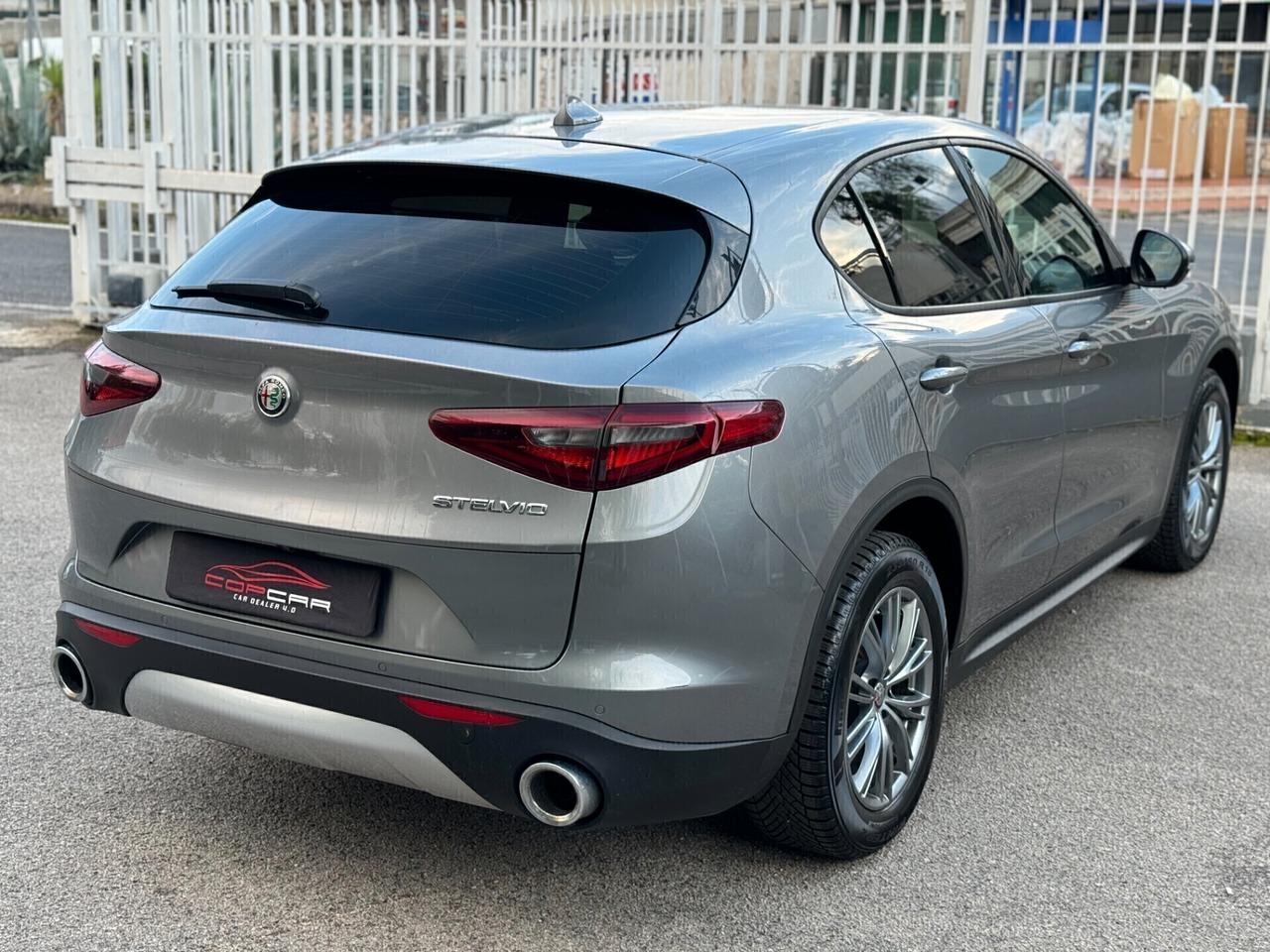 Alfa Romeo Stelvio 2.2 190CV AT8 RWD 2021