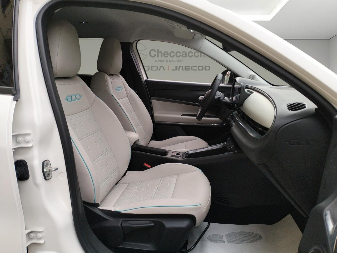Fiat 600 Hybrid 100 CV DCT MHEV La Prima