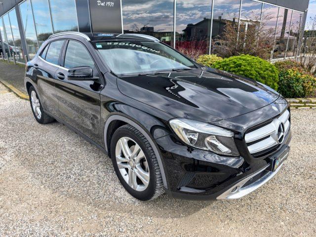 MERCEDES-BENZ GLA 200 CDI Sport