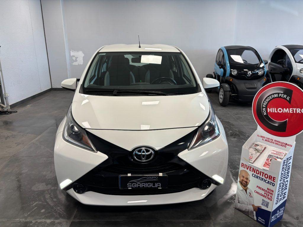 Toyota Aygo 5 Porte Automatica MMT 1.0 Benzina 5 Porte x-business