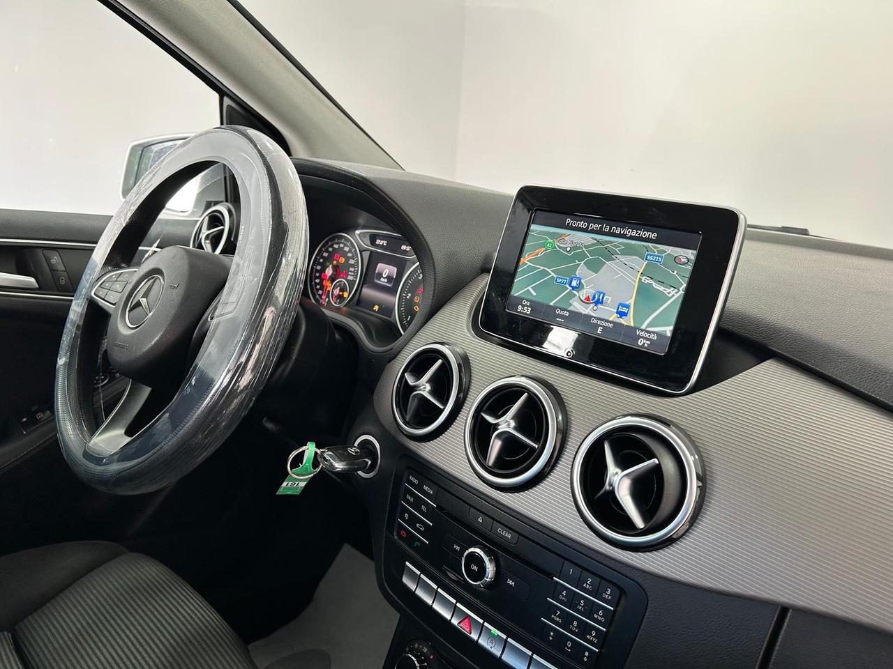 Mercedes-benz B 180 d Business- EURO 6 -NAVI-TELECAMERA-2016