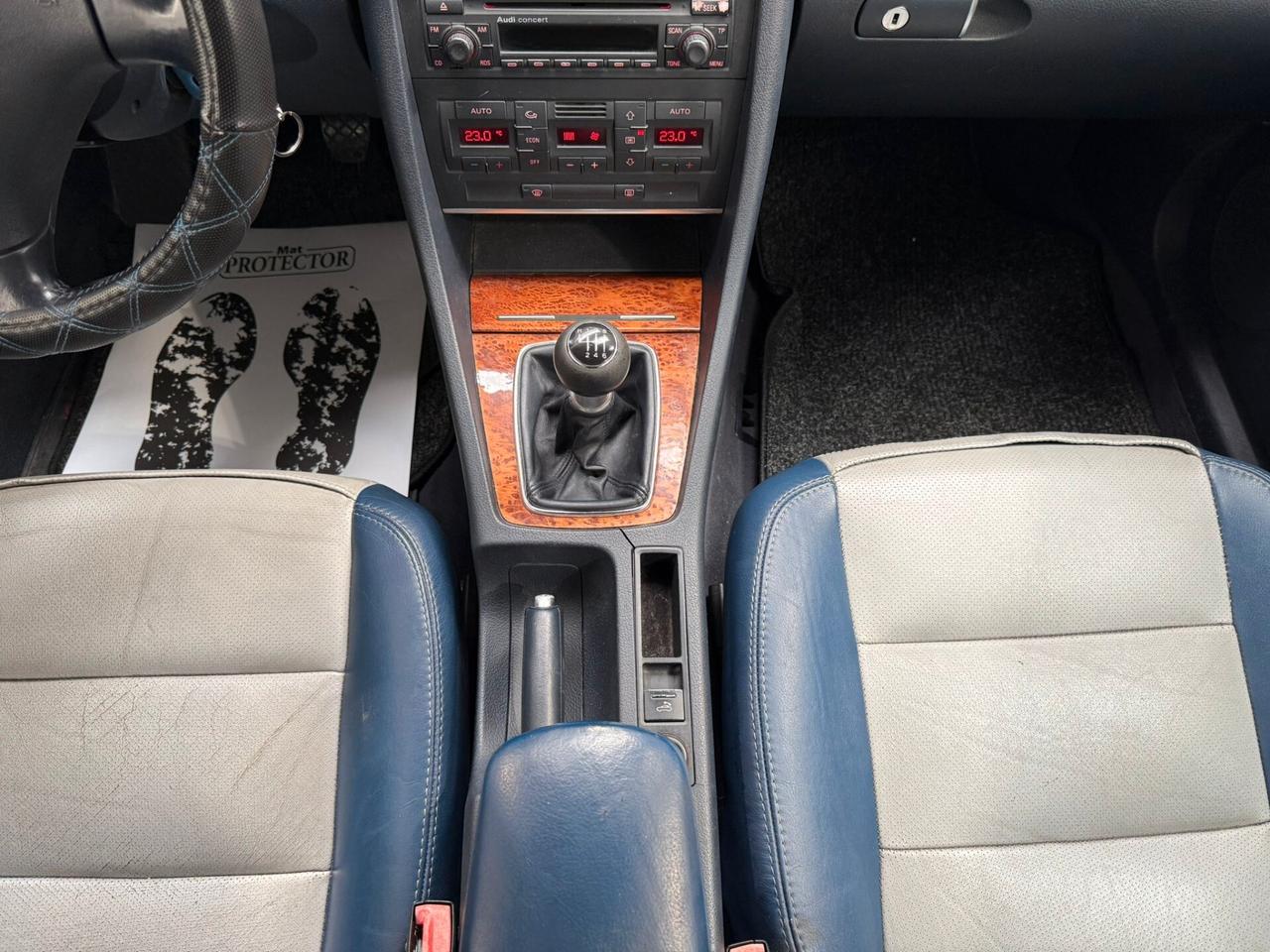 Audi A4 Cabriolet 2.5 V6 TDI 163 CV