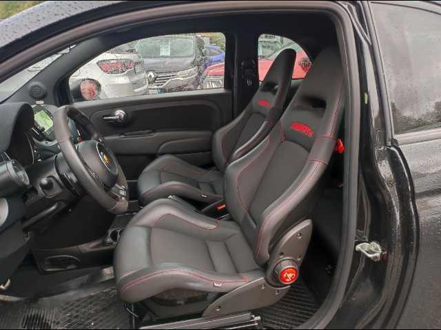 Abarth 695 - 695 1.4 t-jet 180cv auto