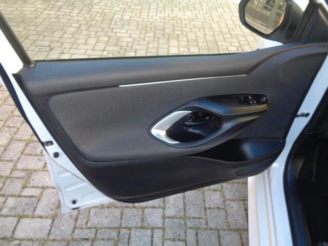 Toyota Yaris 1.0 5 porte Active 72 cv NESSUN VINCOLO DI FINANZIAMENTO