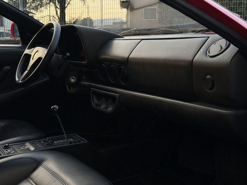 Ferrari Testarossa/512 TR 512 TR cat - targa originale Modena