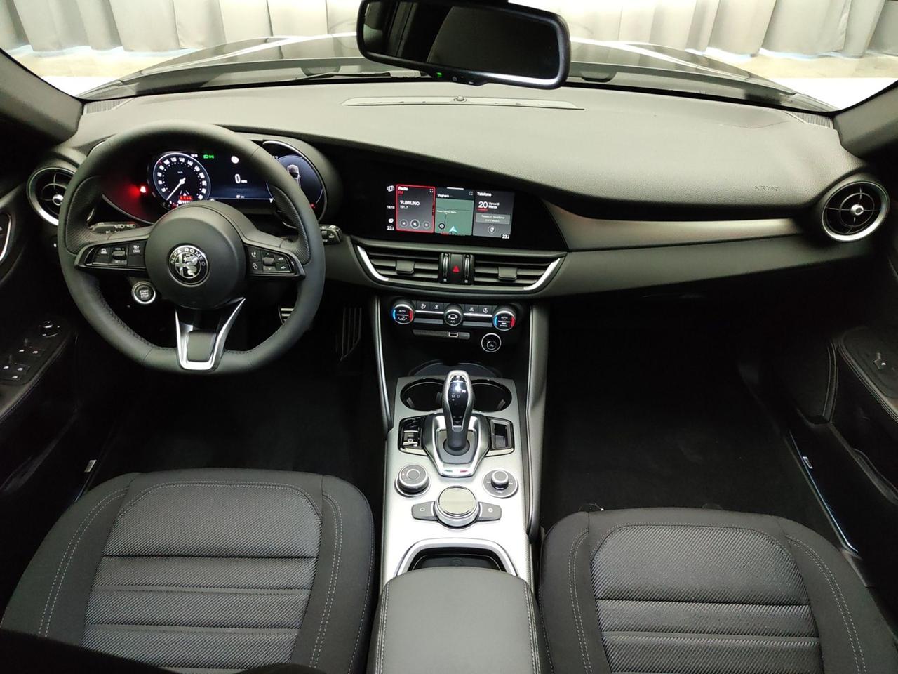 ALFA ROMEO Giulia 2023 2.2 TD 160CV SPRINT AT8