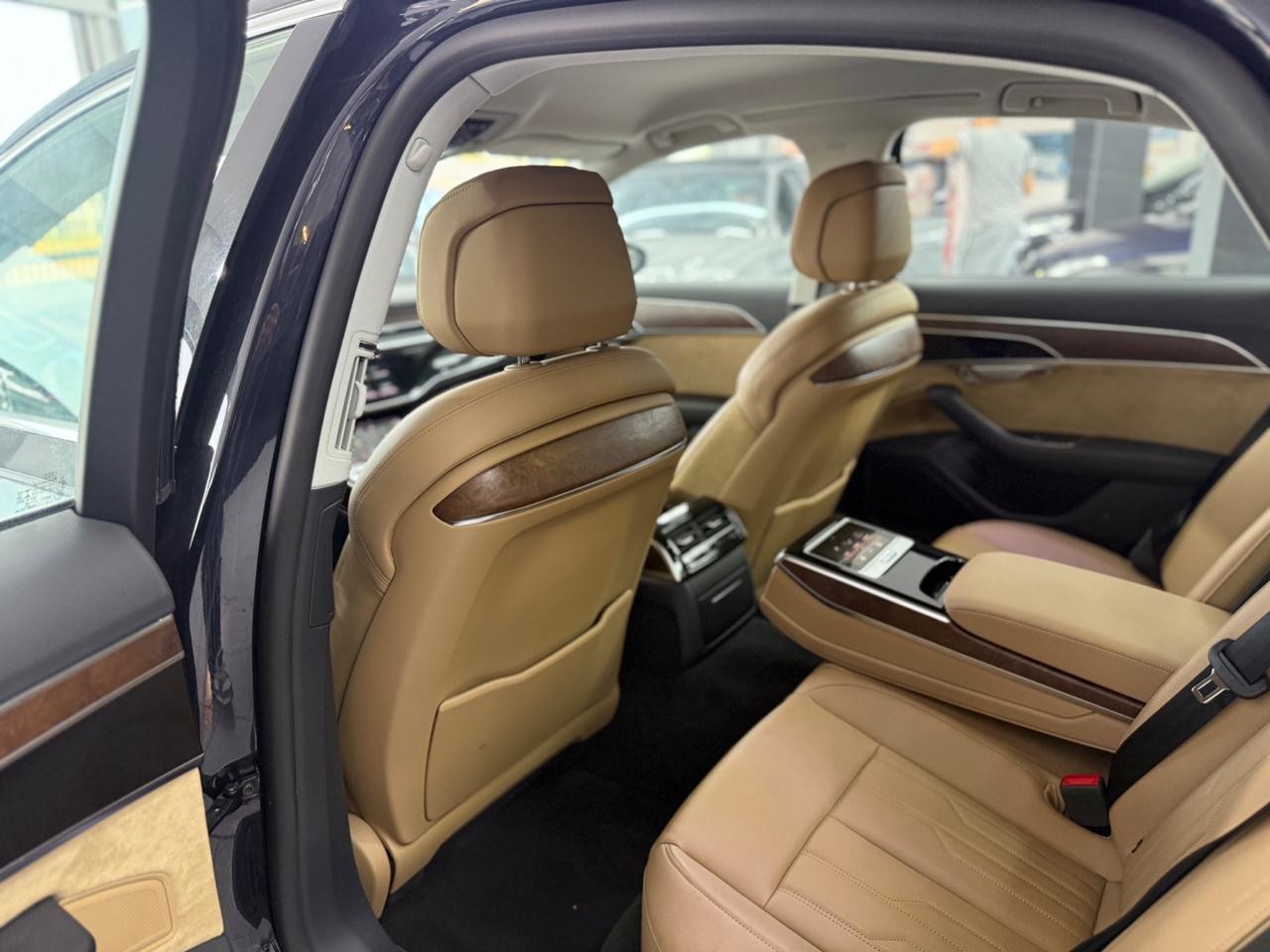 Audi A8 55 TFSI 3.0 quattro tiptronic