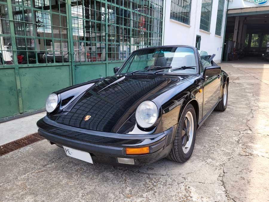 Porsche 911 Carrera 3.2 Cabriolet – 1987