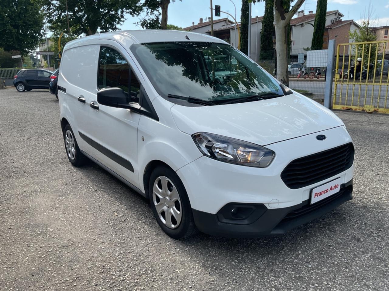 Ford Transit Courier 1.5 TDCi Van PREZZO COMPRESO IVA