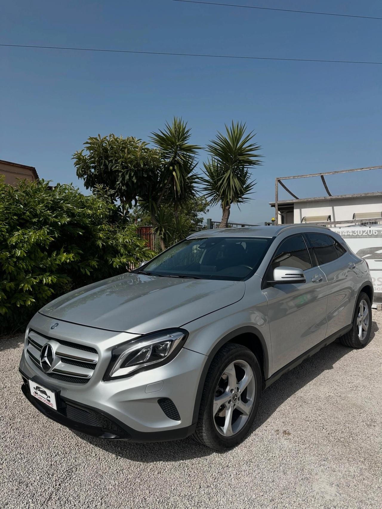Mercedes-benz GLA 180 d Automatic Premium