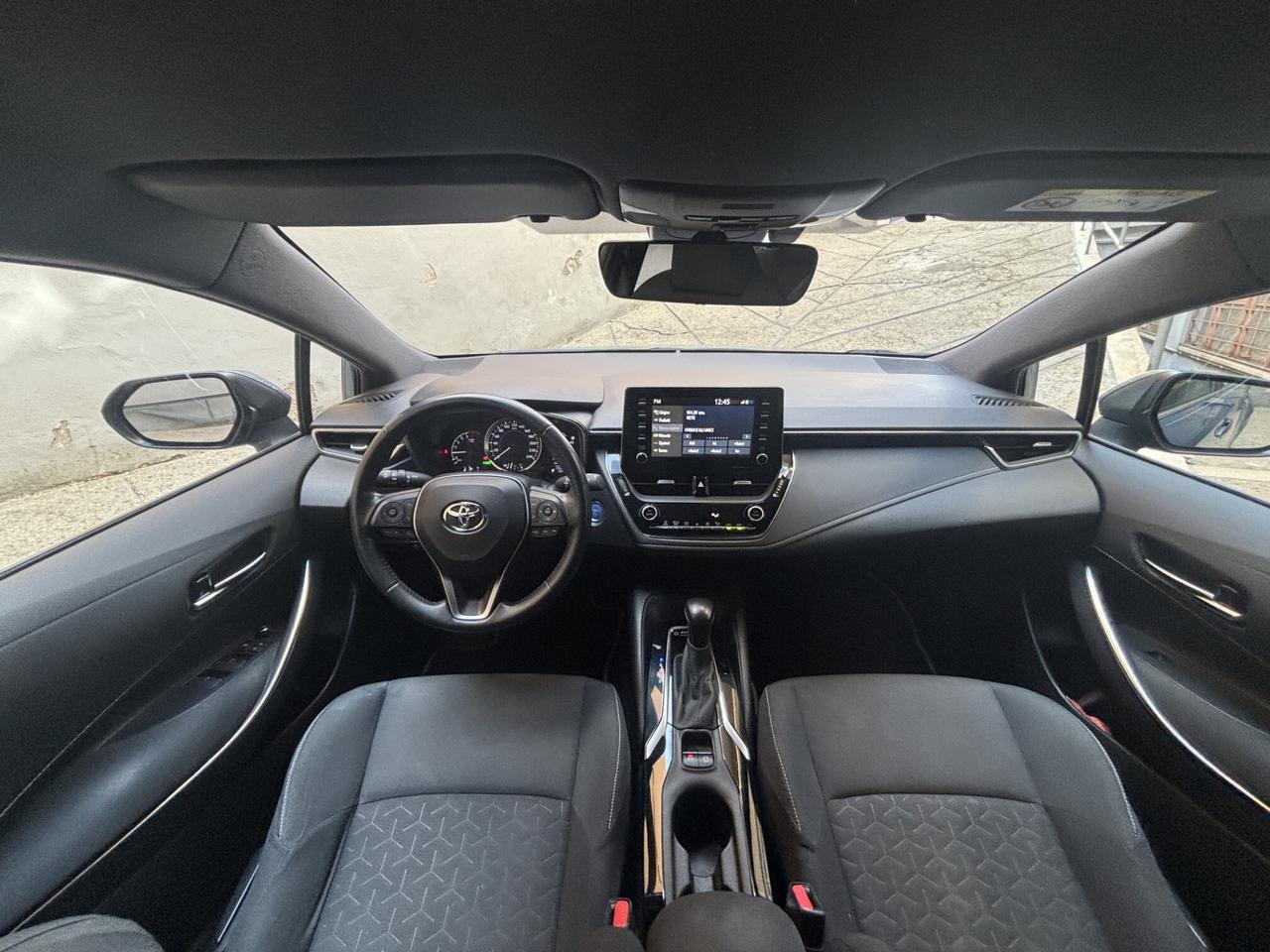 TOYOTA COROLLA 1.8 HYBRID