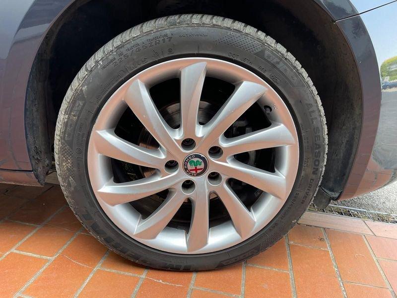 Alfa Romeo Giulietta 1.6 JTDm TCT 120 CV Business