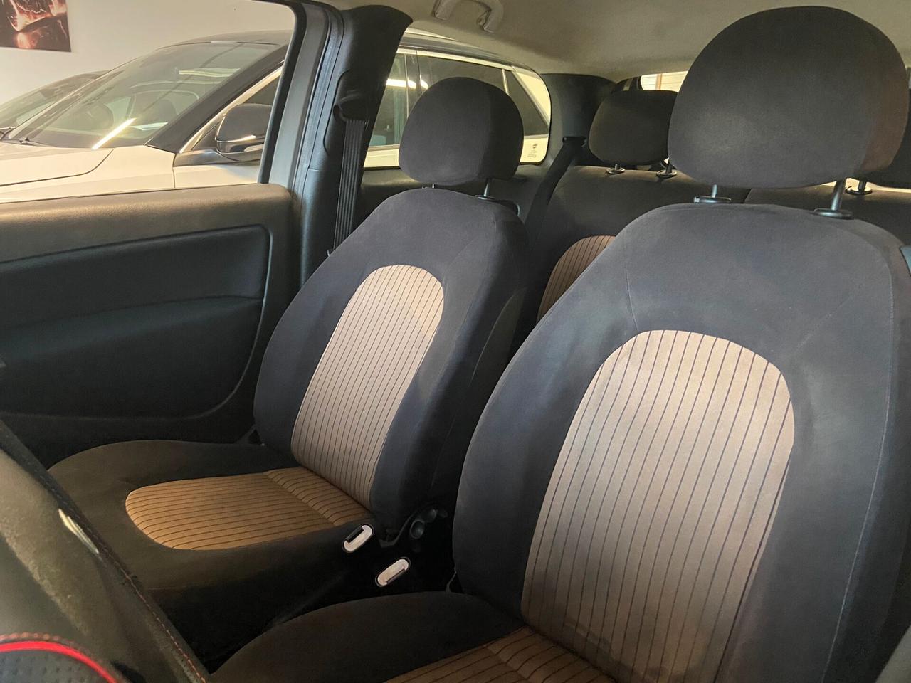 Lancia Ypsilon 1.3 MJT 16V 95 CV 5 porte S&S Gold