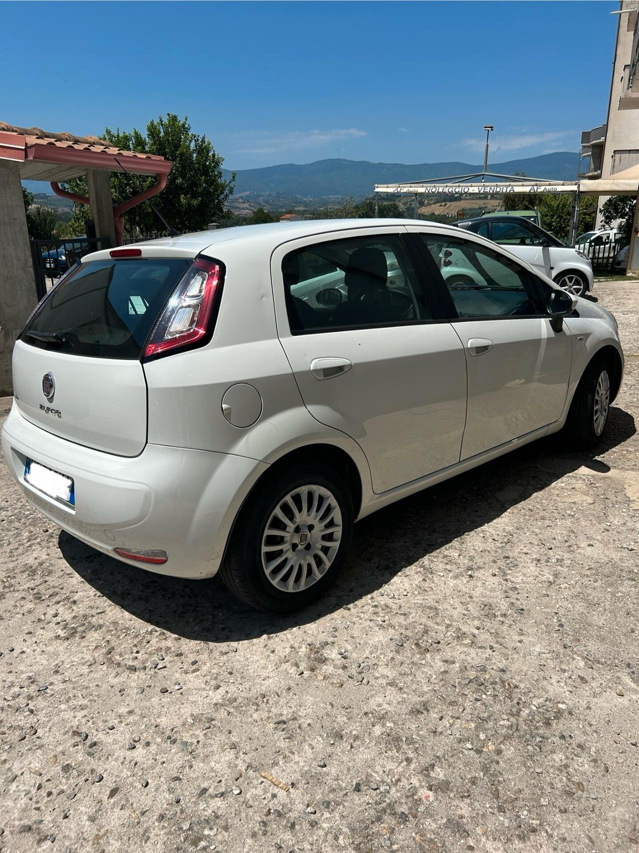Fiat Punto 1.3 MJT II 75 CV 5 porte Lounge