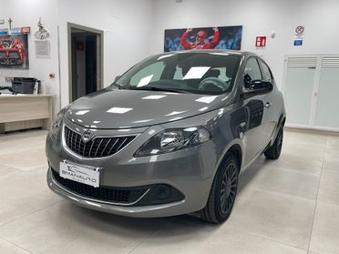 LANCIA YPSILON 1.0 HYBRID 70CV SILVER