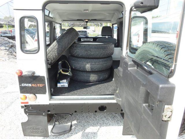LAND ROVER Defender 90 2.5 Td5 Station Wagon S - N1 Neopatentati