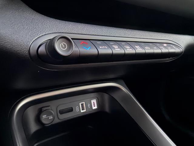 JEEP Avenger 100CV SUMMIT+LED AMBIENT+18'+RCAM+LED+PELLE