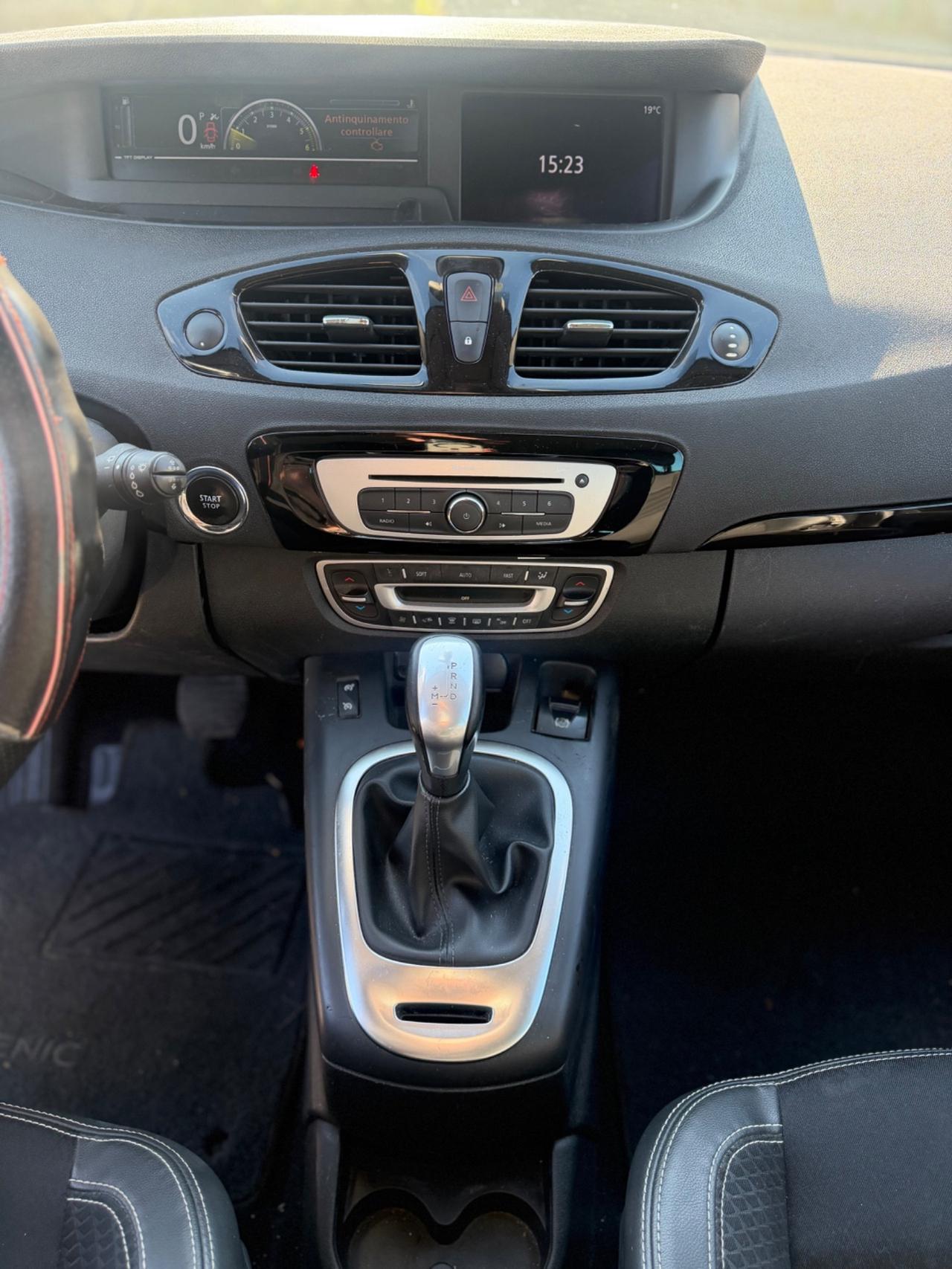 Renault Scénic dCi 110 CV EDC Bose 7 Posti