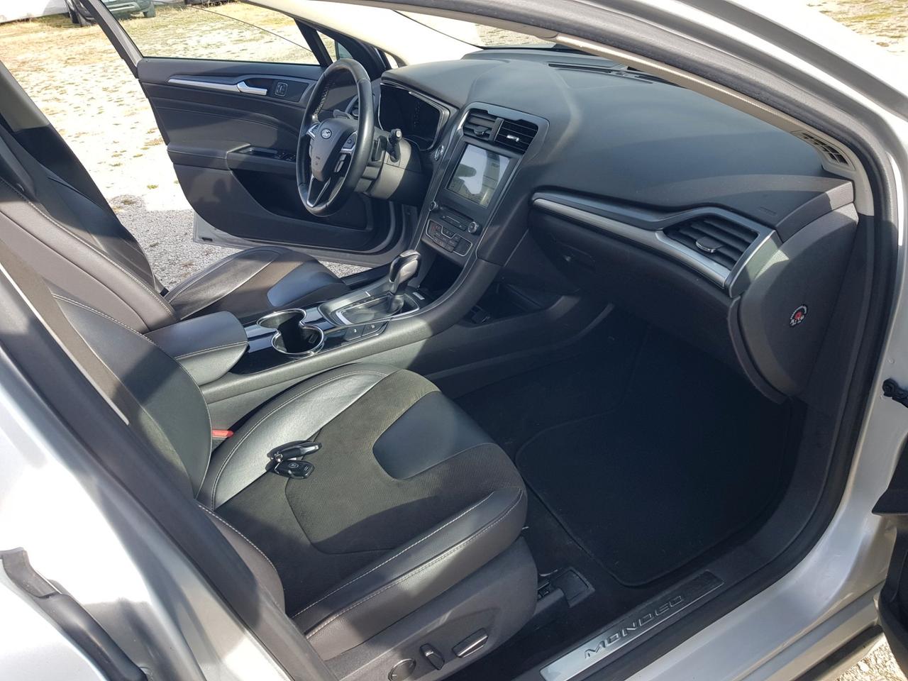 Ford Mondeo 2.0 TDCi 150 CV S&S Powershift Station Wagon Titanium