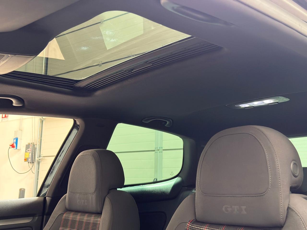 Volkswagen Golf GTI 2.0 16V TFSI 3p - MANUALE -