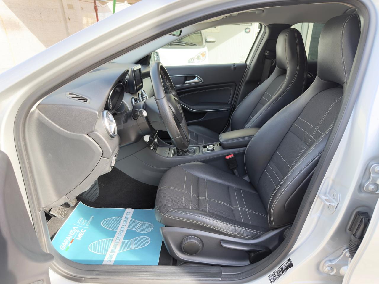 Mercedes GLA 180 d Sport - GARANZIA