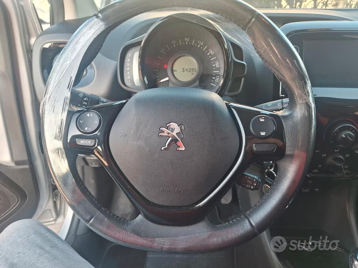 Peugeot 108 VTi 72 5 porte GT Line CLIMA CERCHI FENDINEBBIA APPLE CAR PLAY NAVI ESENTE BOLLO NEO PATENTATI LED
