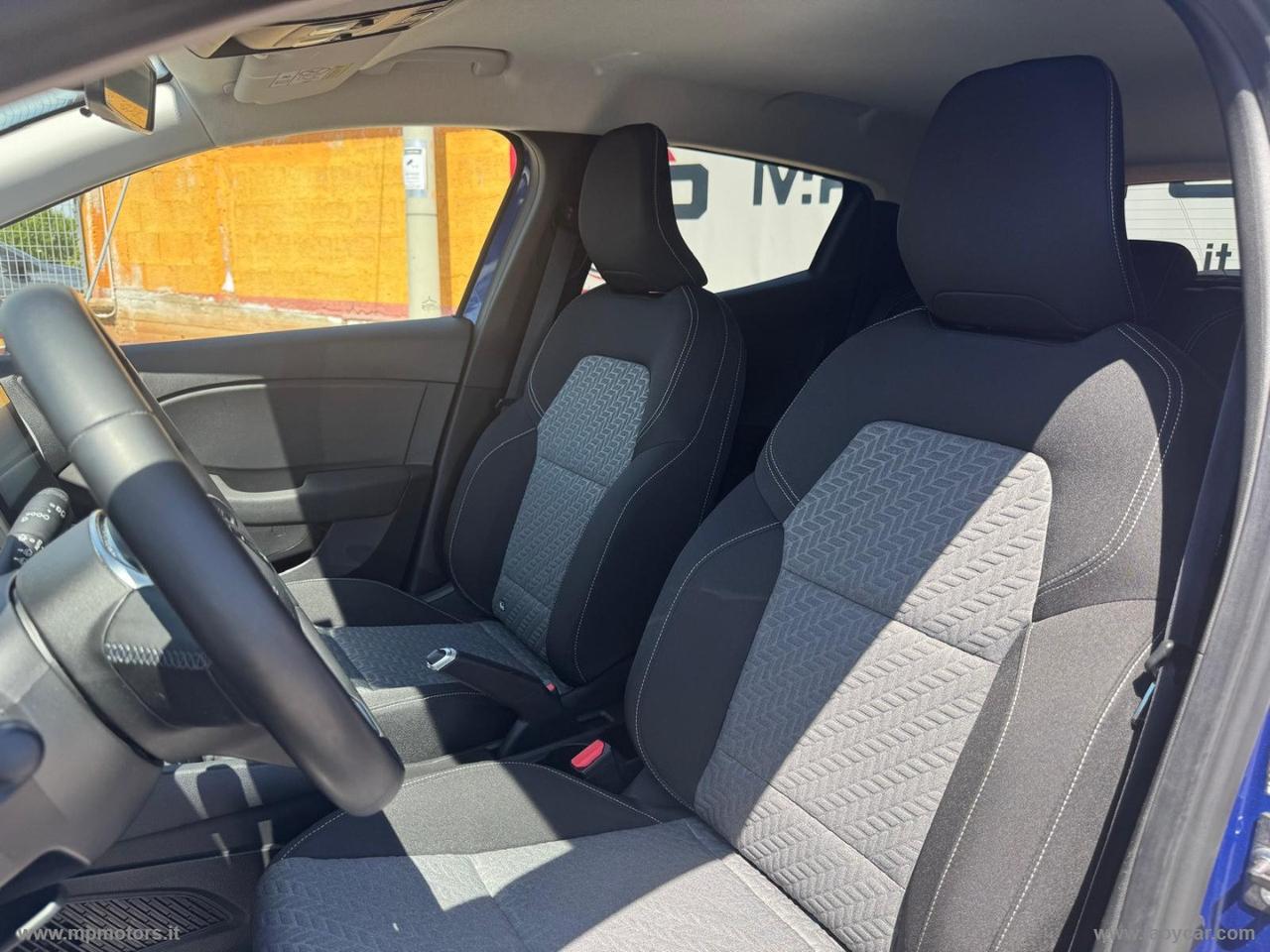 RENAULT CLIO EVOLUTION 1.5 DCi 100CV
