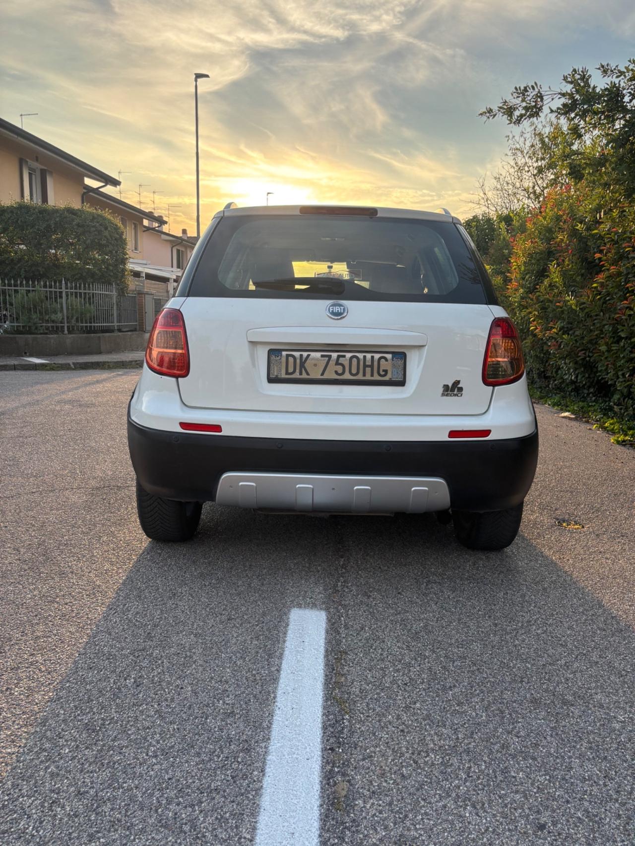 Fiat Sedici 1.9 MJT 4x4 Experience