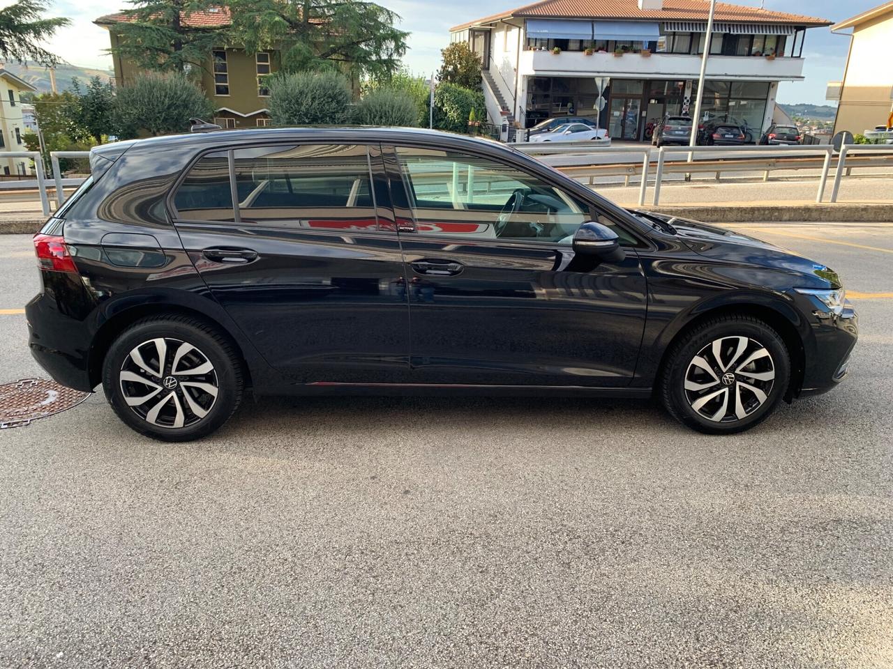 VOLKSWAGEN GOLF 2.0 TDI 116 CV 5P ACTIVE