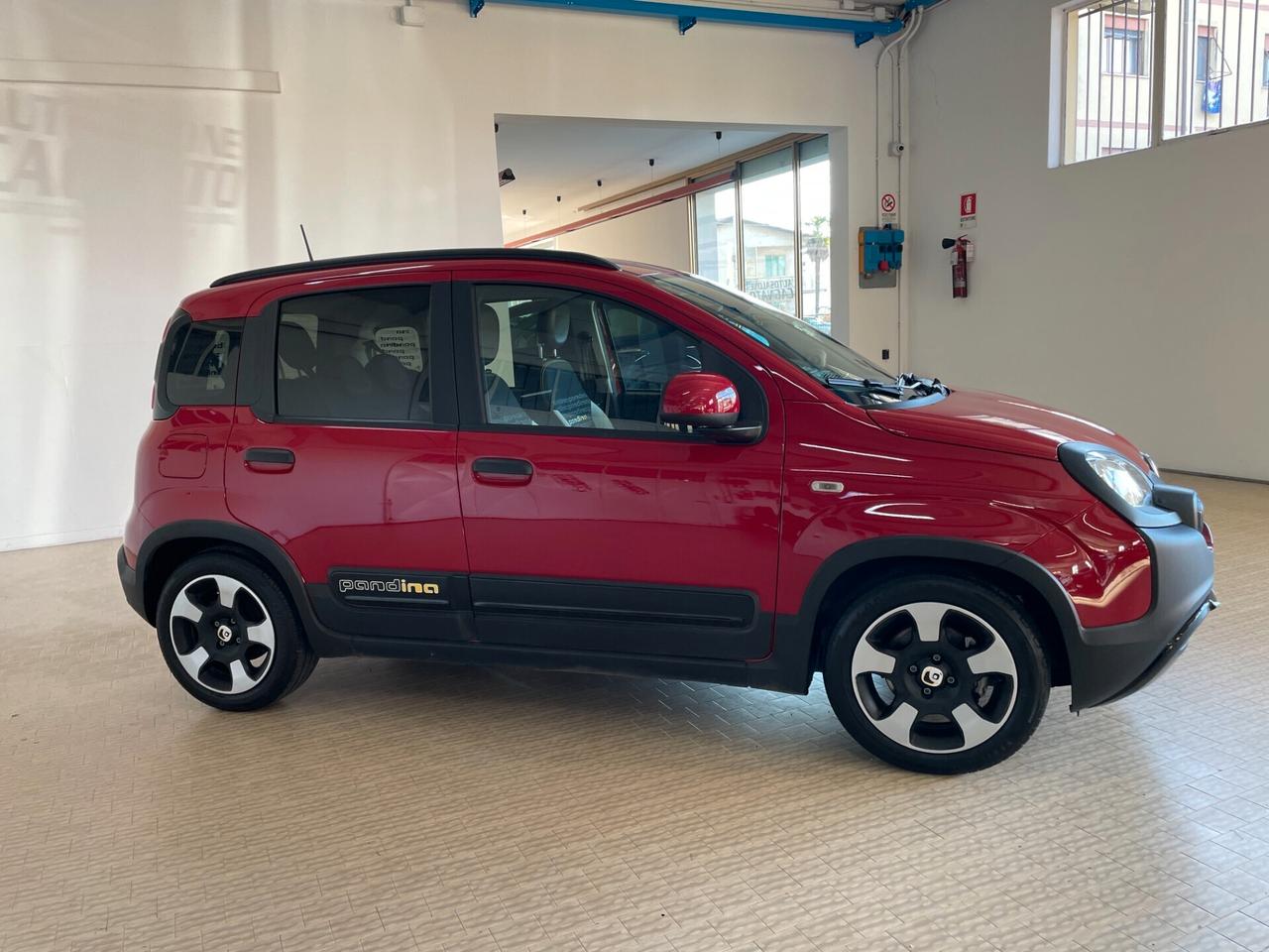 Fiat Panda Pandina 1.0 FireFly Hybrid CROSS 2025
