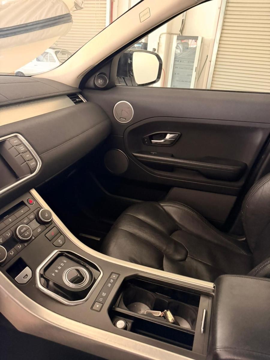 LAND ROVER - Range Rover Evoque - 2.2 TD4 5p. Pure Tech Pack Launch Edition