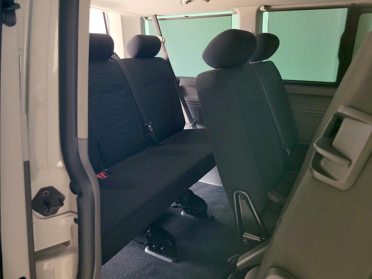 Volkswagen Caravelle 2.0 TDI AUT. 8 POSTI CARPLAY NAVI FULL-LED