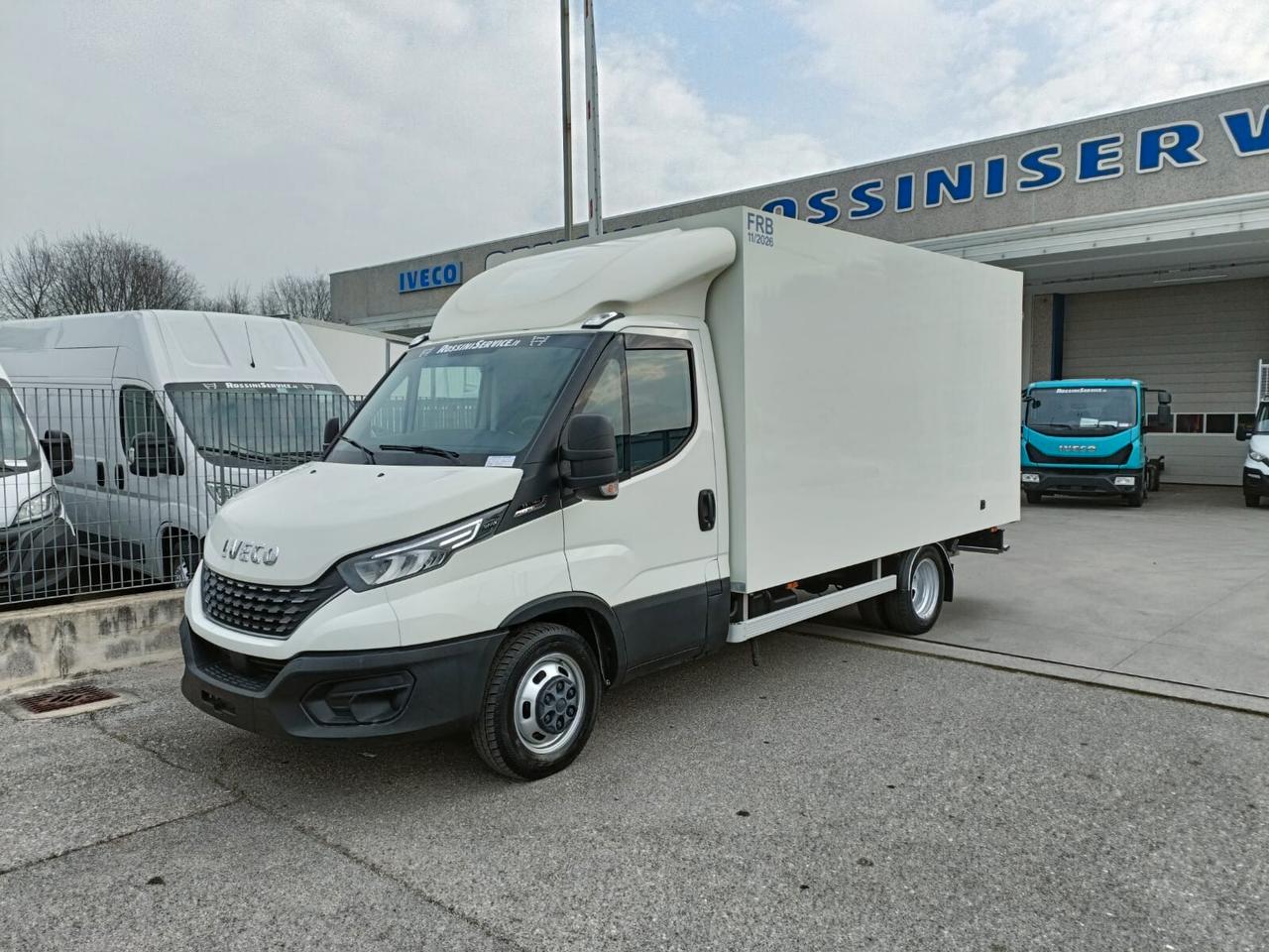 Iveco Daily 35C18HA8P SCARICA SCHEDA IVECO DAILY 35C18HA8P FRIGO ATP 11/2026 - THERMOKING - FINO A -10°C