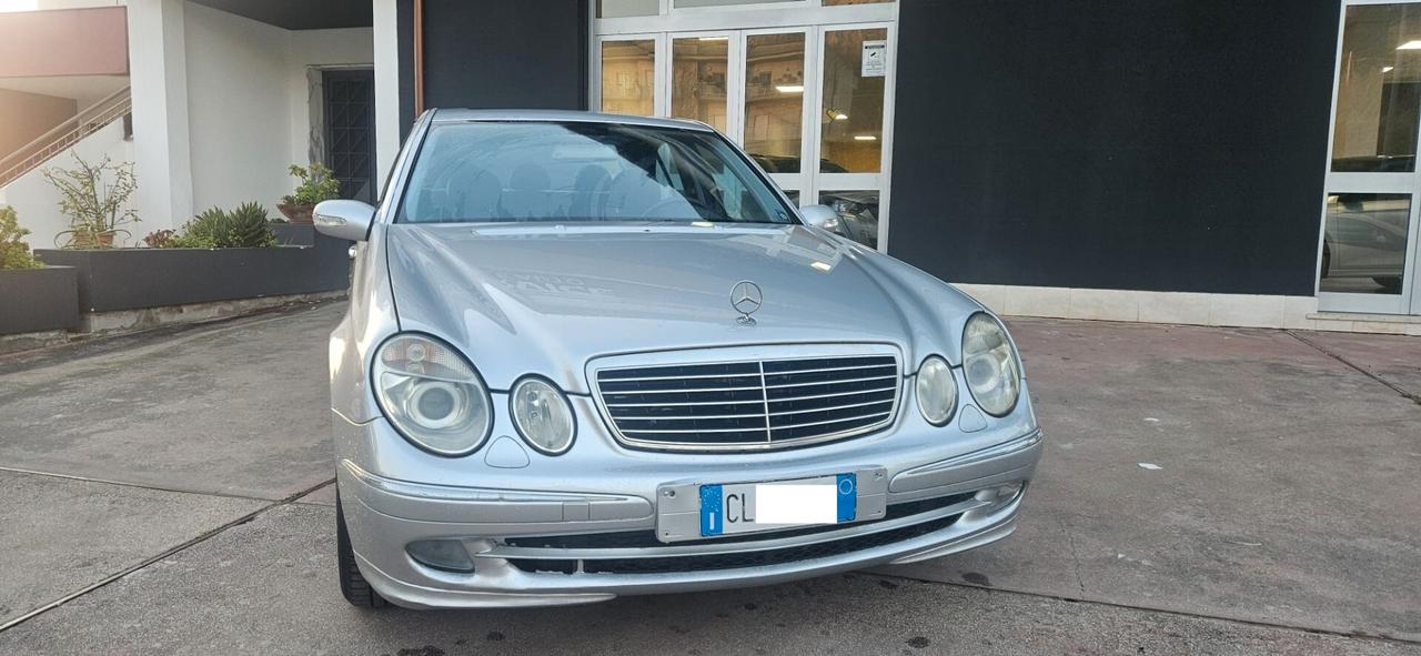 Mercedes-benz E 220 CDI cat Avantgarde