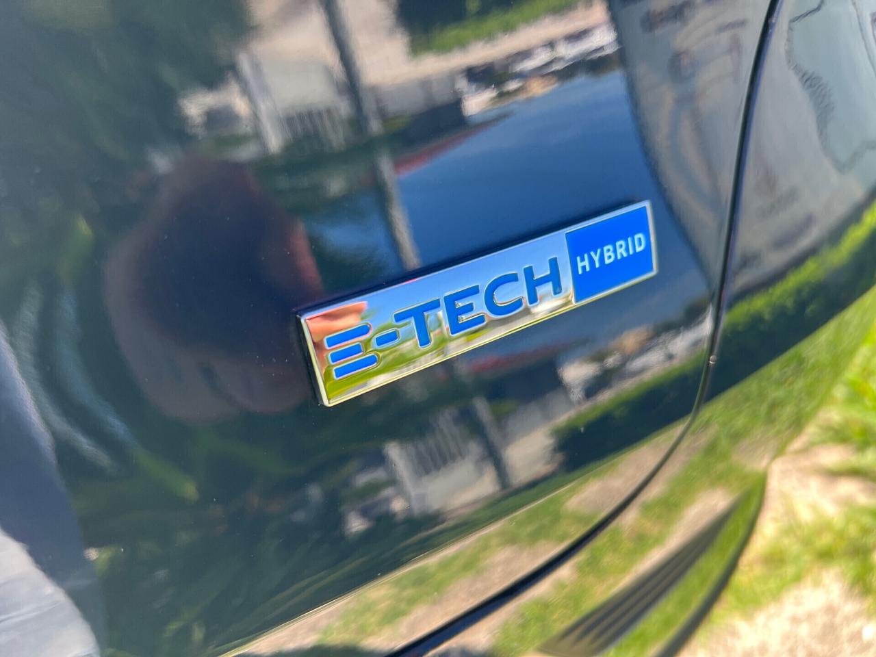 Renault Captur Hybrid E-Tech 145CV Intens-2022