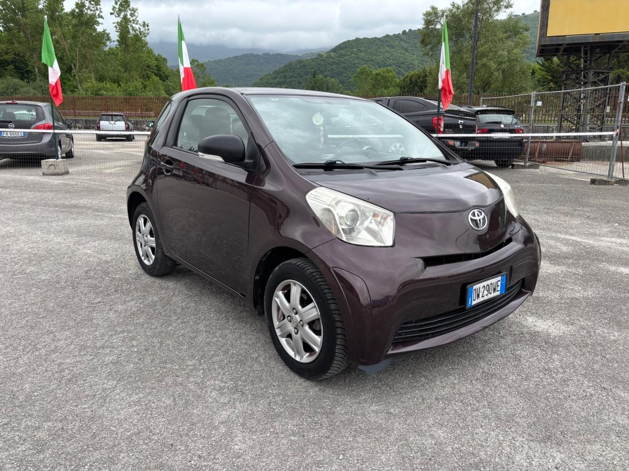 Toyota iQ 1.0