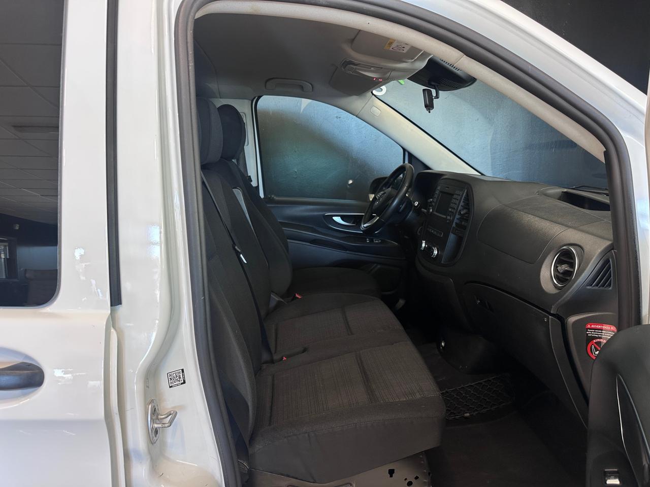 MERCEDES Vito 116 cdi compact tourer select auto my19
