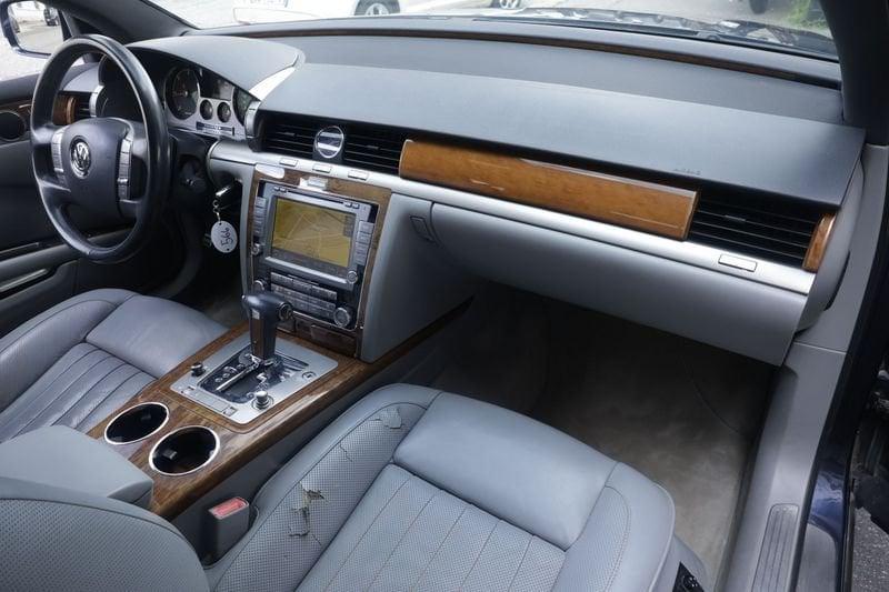 Volkswagen Phaeton Volkswagen Phaeton 3.0/240 V6 TDI DPF 4mot. tip. 5 posti Unicoproprietario