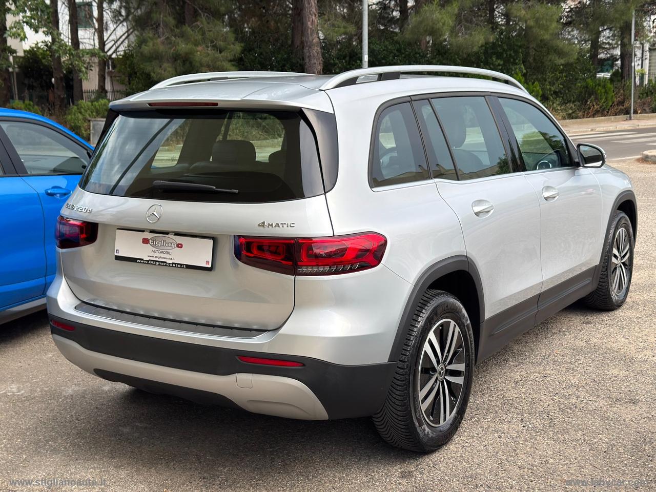 MERCEDES-BENZ GLB 220 d Automatic 4Matic Sport