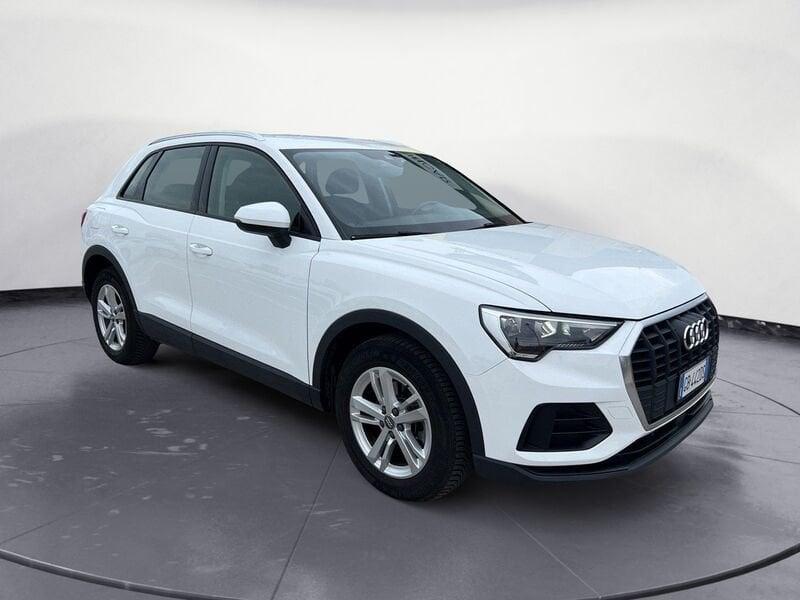 Audi Q3 35 TDI S tronic Business